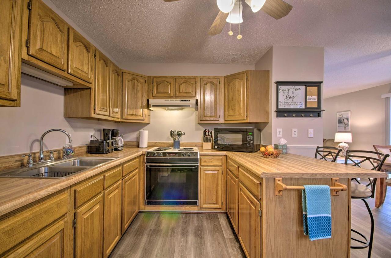 On-The-Water Retreat With Dock Pet Friendly! Villa Lake Ozark Exterior photo